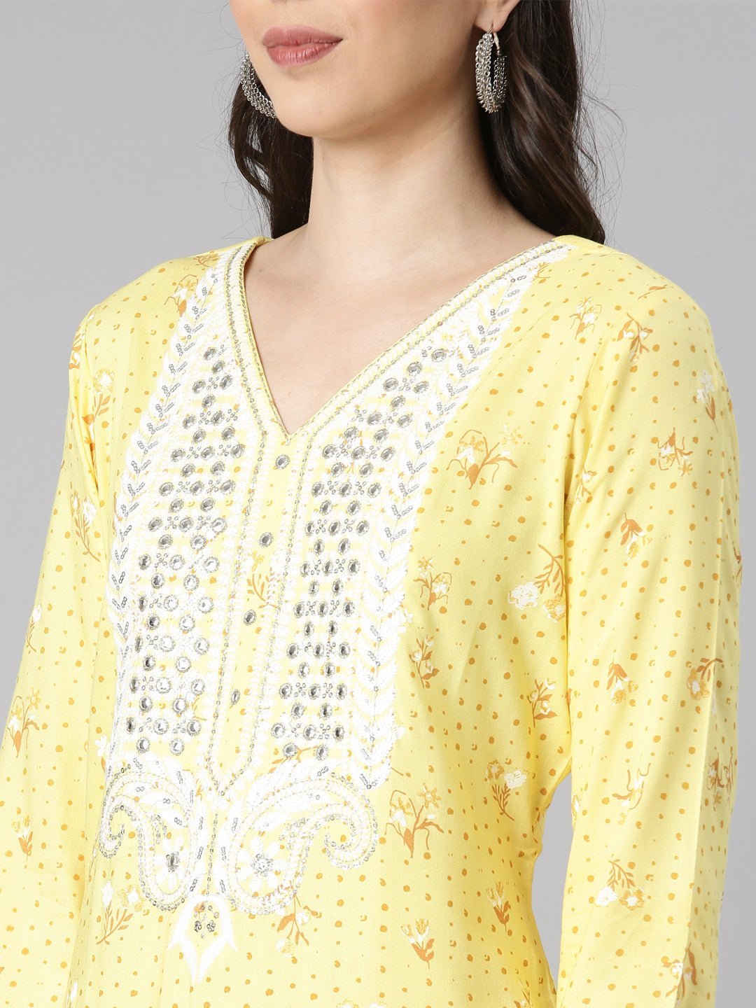Transacthubs Yellow Casual Floral Straight Kurta - Image 4