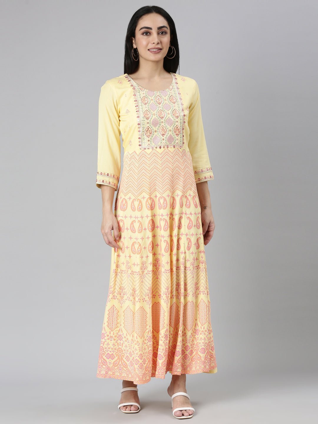 Transacthubs Yellow Straight-Cut Maxi Dresses Featuring Casual Ethnic Motifs
