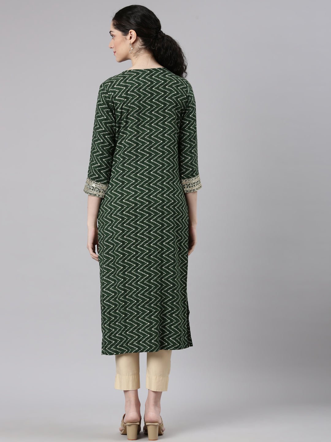 Transacthubs Green Straight Casual Chevron Kurta - Image 4